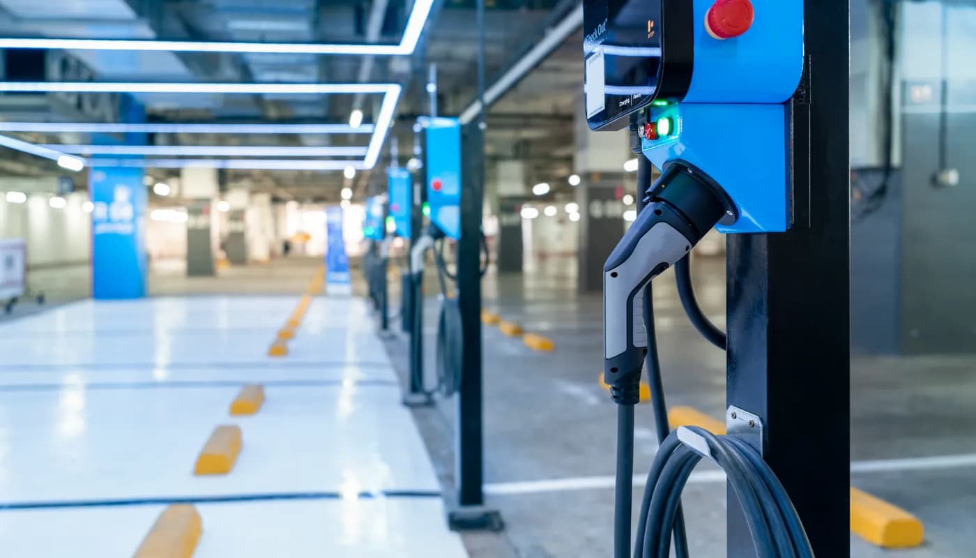 Offline Authorization and Store-and-Forward Billing for EV Chargers